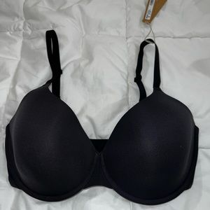 Skims Onyx Fits Everybody T Shirt Demi Bra